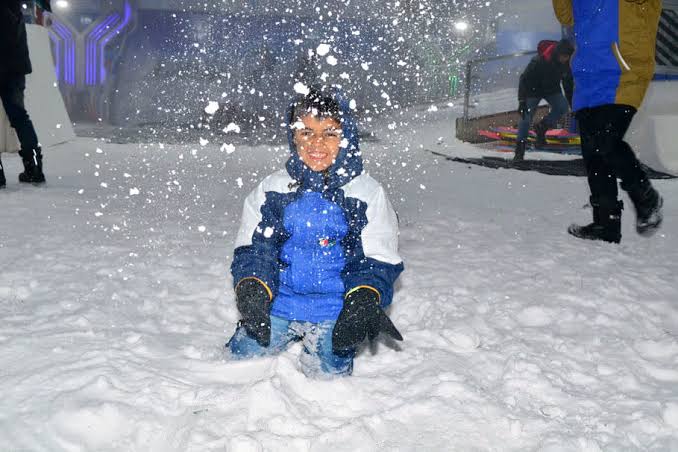 Snow World