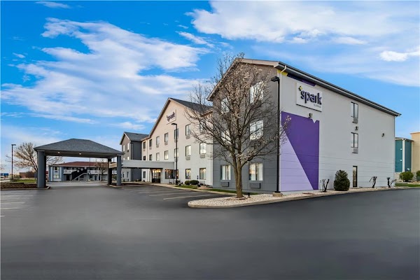 Spark by Hilton Merrillville