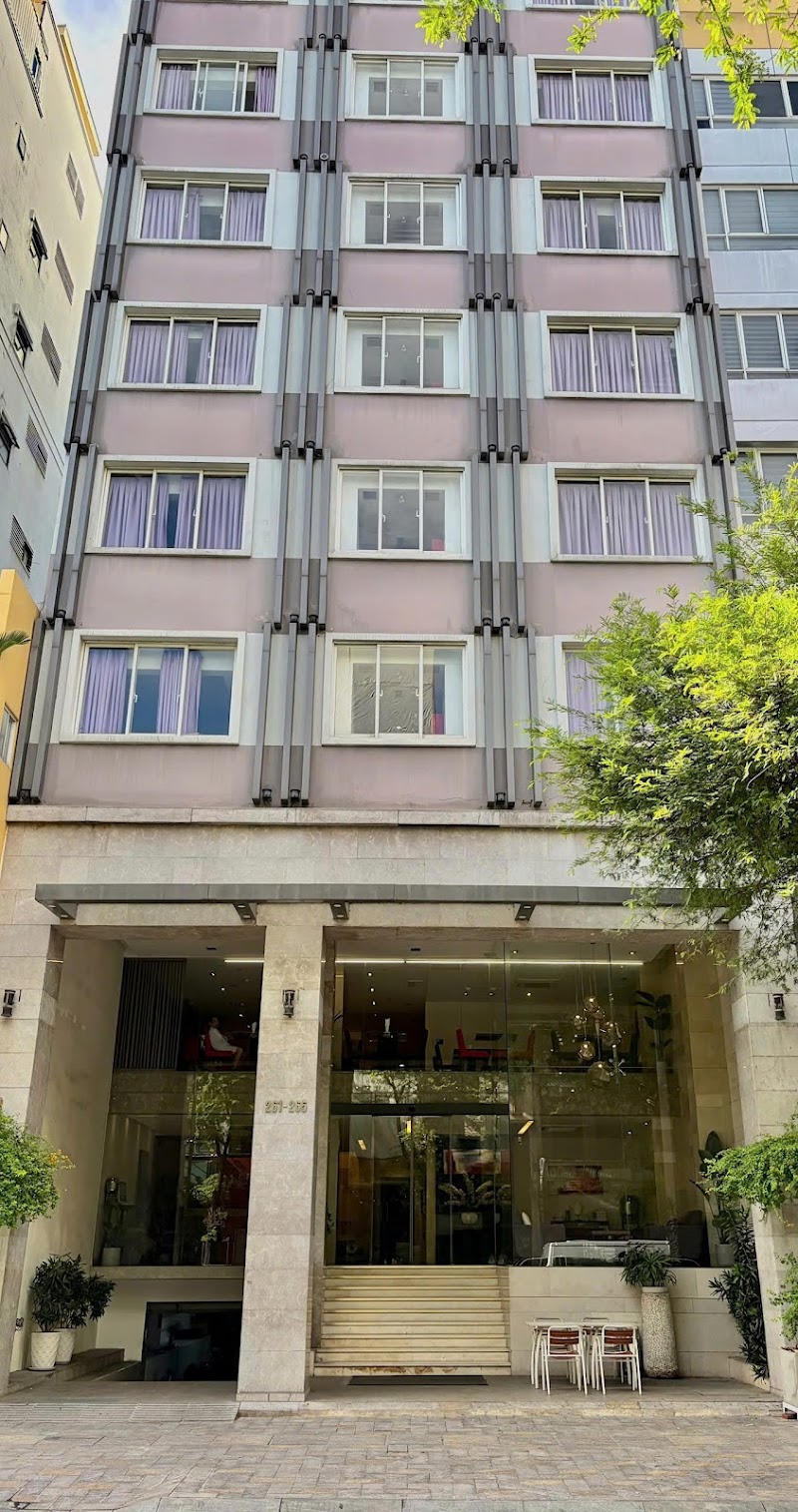 The Luxe Hotel