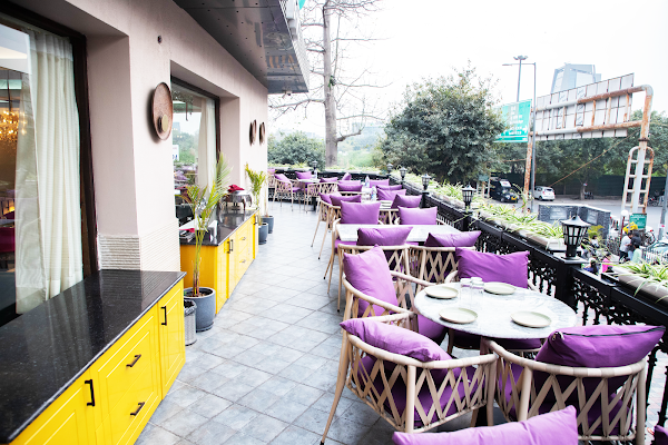 The Patiala Kkitchen - best restaurant in noida | Punjabi restaurant in noida | family restaurant in noida