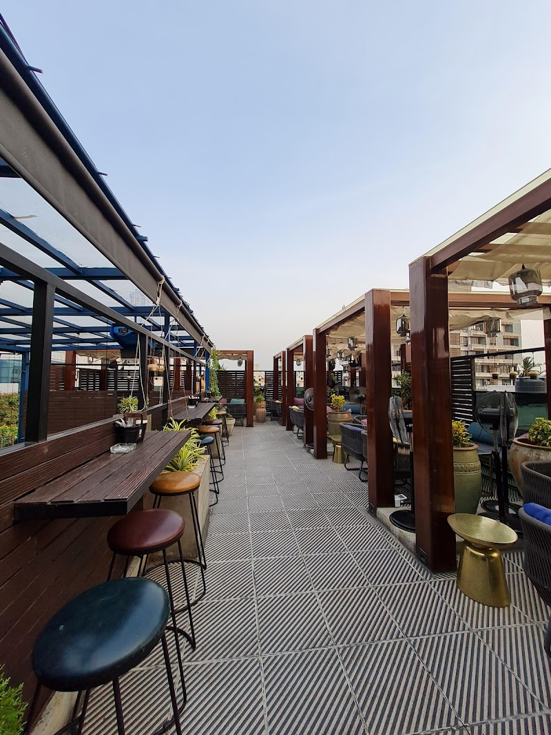 The Thief - Rooftop | Bar | Kitchen