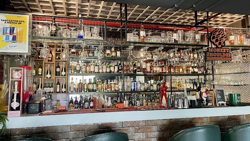 The View Restaurant and Lounge