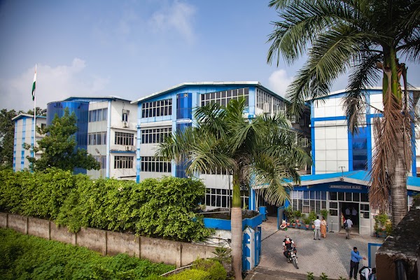 Uttaranchal (P.G.) College of Bio-Medical Sciences & Hospital