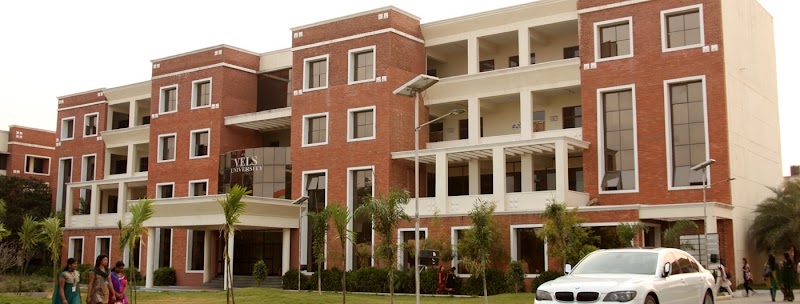 Vels Institute of Science, Technology & Advanced Studies (VISTAS)