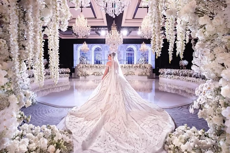 Weddings at Four Seasons Hotel Sydney